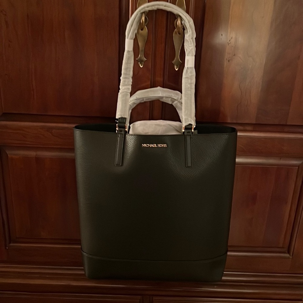 NWT Michael Kors Tote Bag